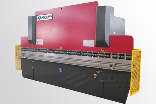 ZDP-10050.jpg ZDP-10050.jpg